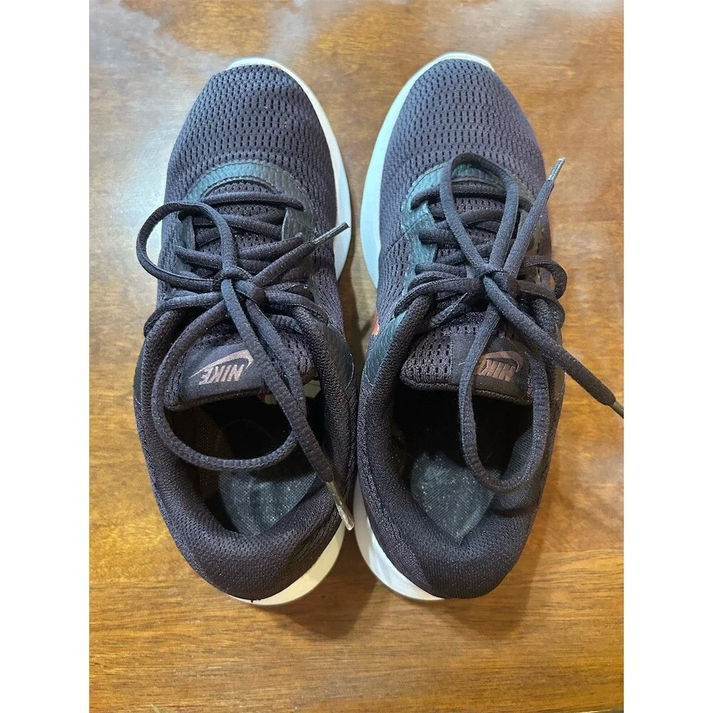 Nike Tanjun Women's Running Shoes Burgundy Ash/Rose Gold Size 7.5